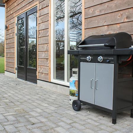 2 Bedroom Nice Home In Bornerbroek Weleveld エクステリア 写真