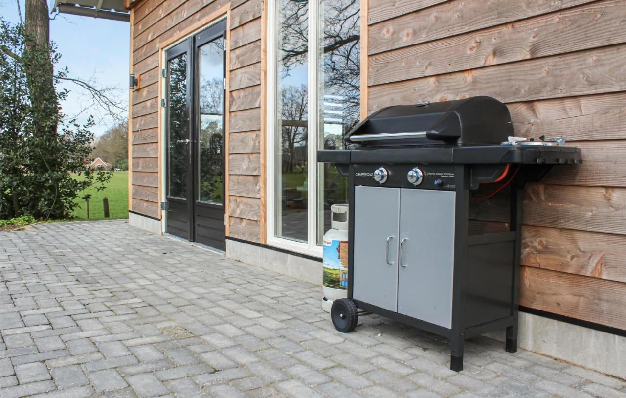 2 Bedroom Nice Home In Bornerbroek Weleveld エクステリア 写真