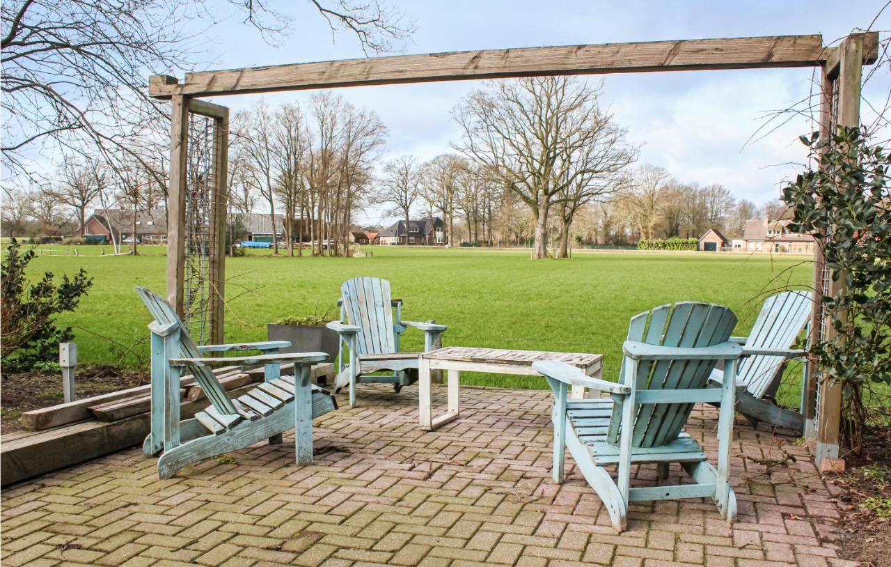 2 Bedroom Nice Home In Bornerbroek Weleveld エクステリア 写真