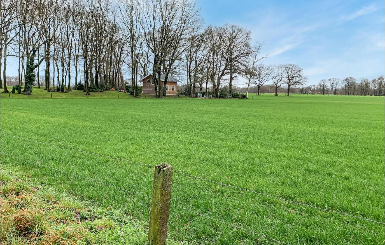 2 Bedroom Nice Home In Bornerbroek Weleveld エクステリア 写真