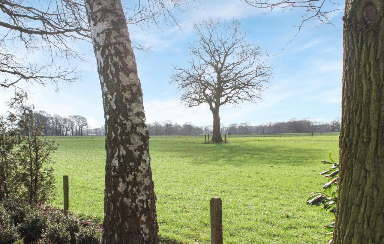 2 Bedroom Nice Home In Bornerbroek Weleveld エクステリア 写真