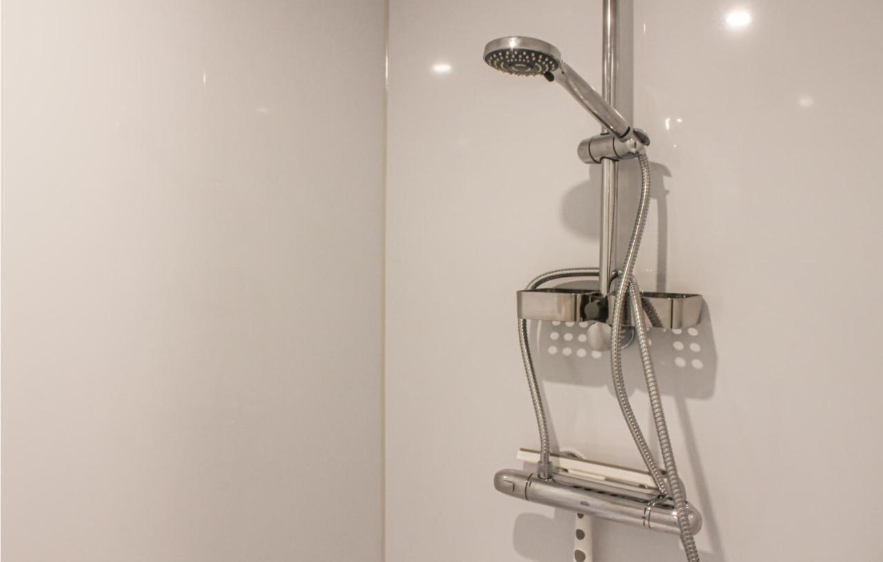 2 Bedroom Nice Home In Bornerbroek Weleveld エクステリア 写真